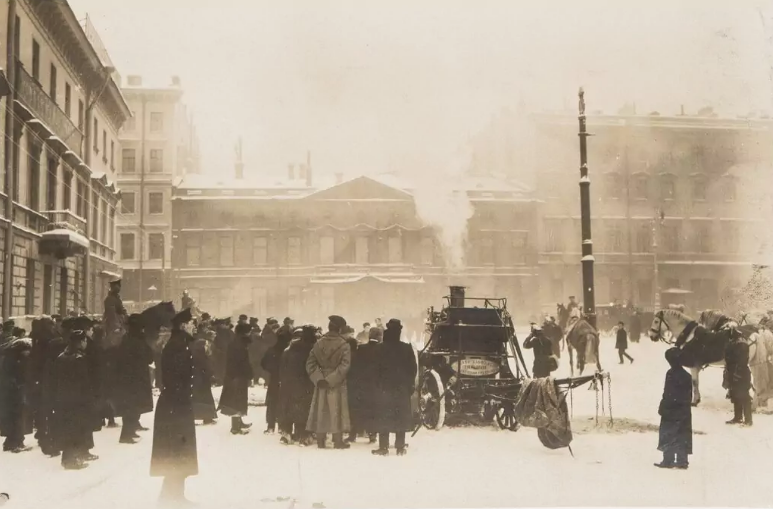 Пожар в особняке Лазарева, 1909 год. Источник: pastvu