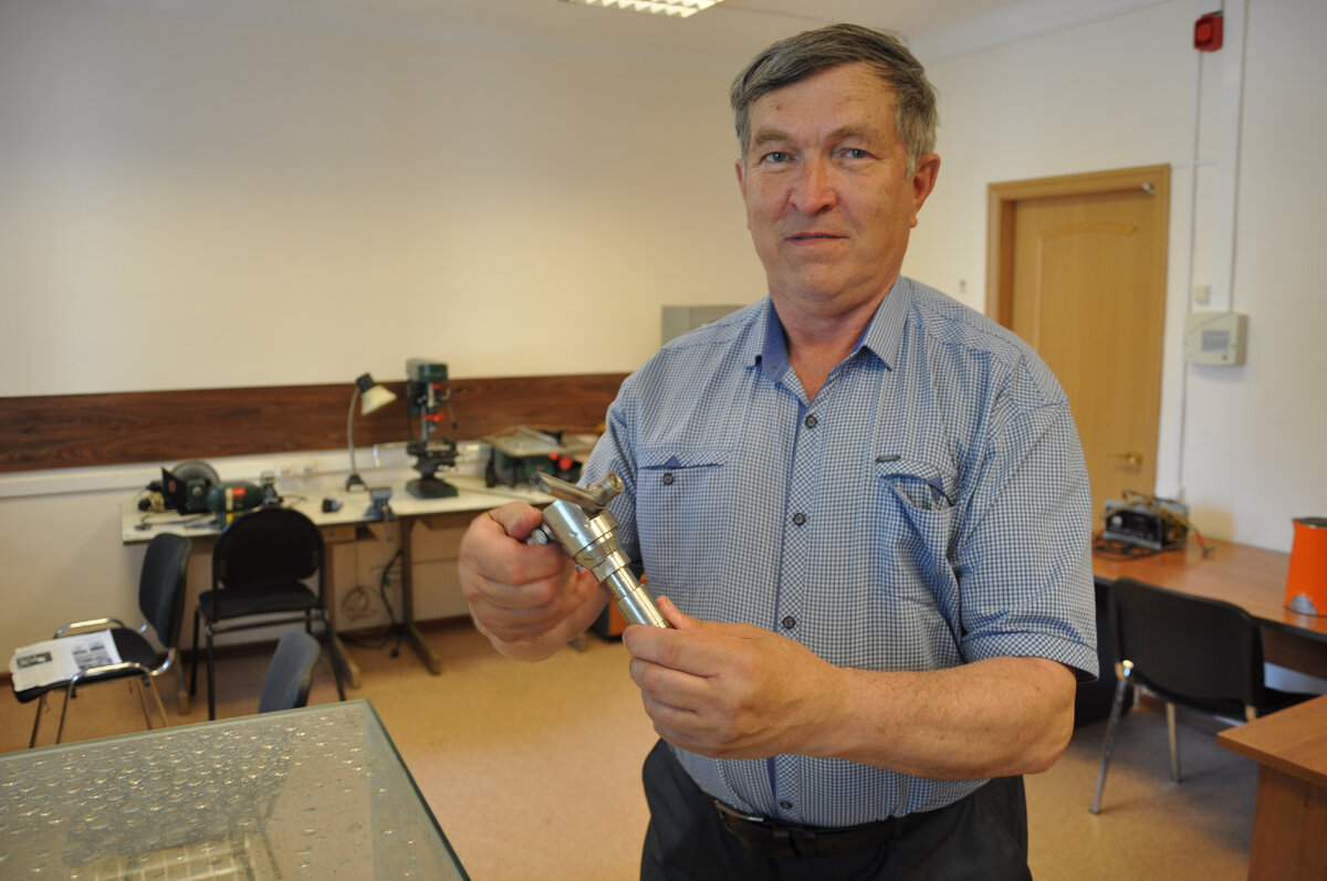 Заслуженный изобретатель РФ Вячеслав Алексеевич Ермаков