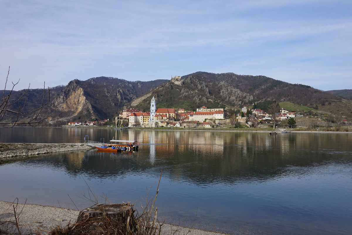 Так выглядит современный Дюрнштайн. Немного изменений с ХII века. Фото автора