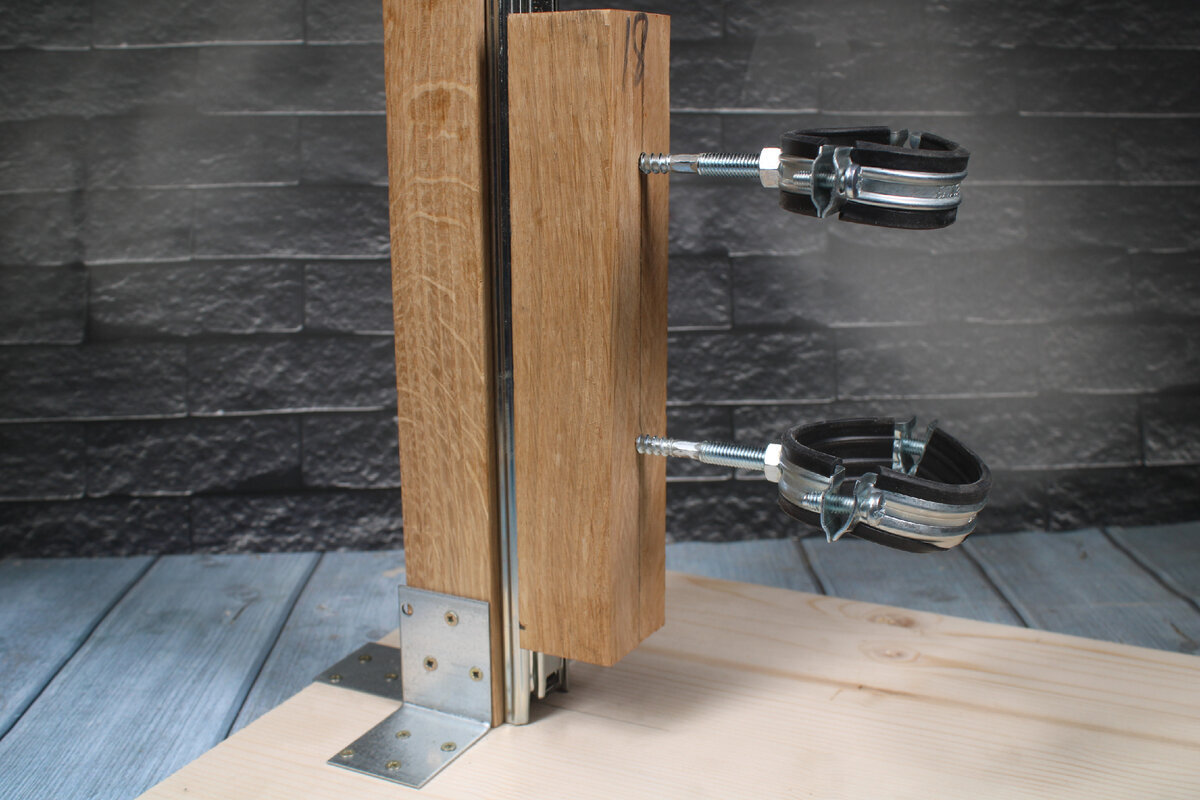 Как быстро и просто сделать аналог сверлильного станка с помощью обычного шуруповерта