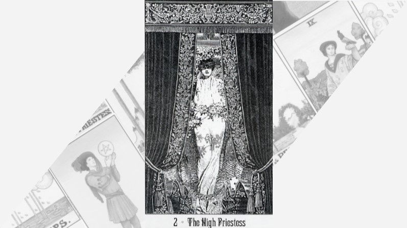 Верховная Жрица. Колода Victoria Regina 