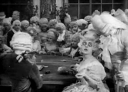 Старуха в молодости