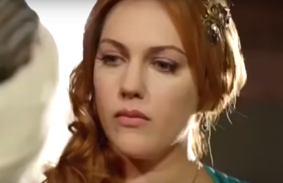 Кадр из сериала "Великолепный век"