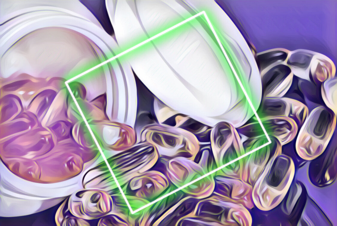 Черешня, абрикосы, ежевика, отвар шиповника  и листья крапивы полезны для сосудов.