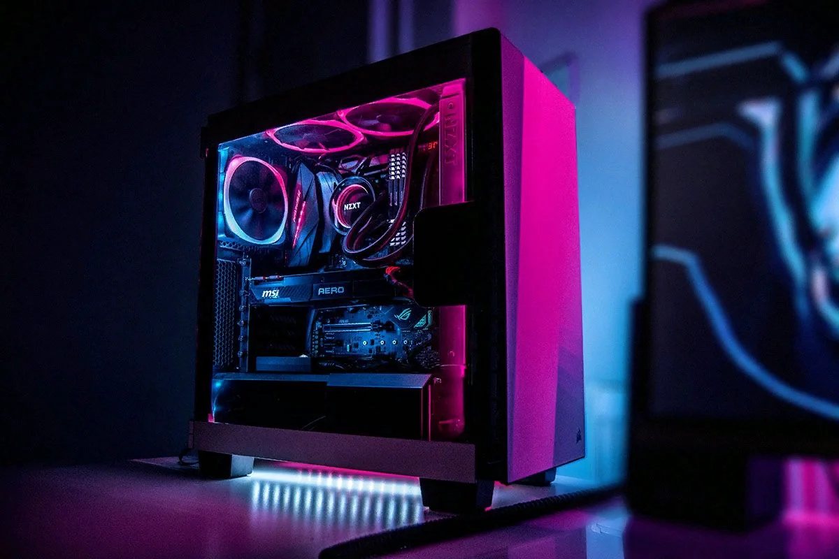 Корпус компы 2022. NZXT корпус 2014. Игровой компьютер. Красивый игровой компьютер.