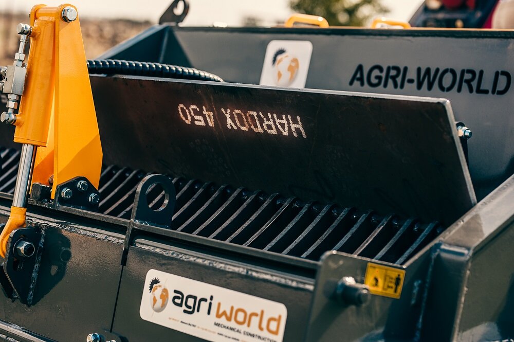 Капот из стали HARDOX 450