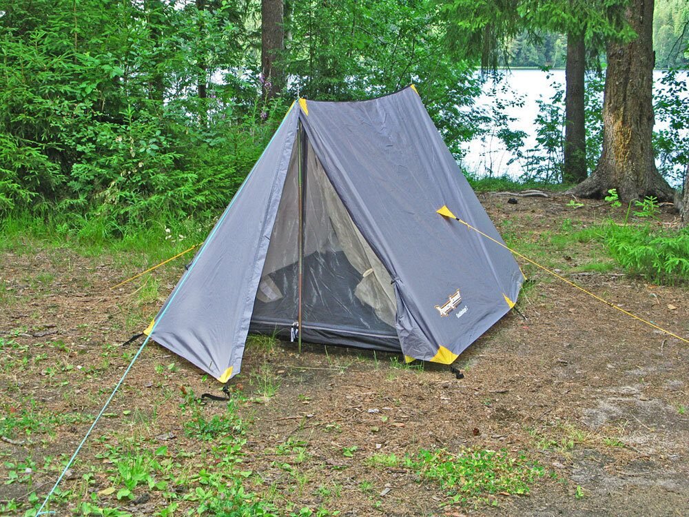 Летняя палатка. ИСточник фото: https://clck.ru/UXFzt