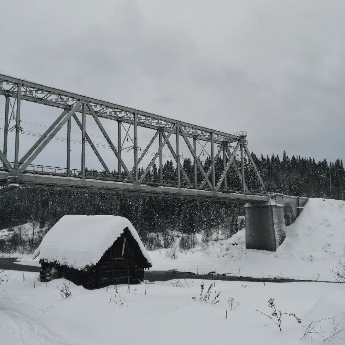 Путь к Усьвинским столбам