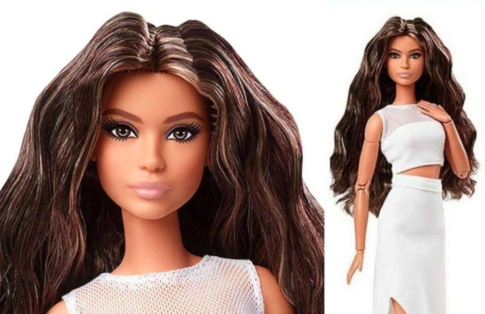 Barbie looks doll. Кукла Barbie looks Кен брюнет gxl14. Барби лукс 2021. Barbie look 2021 Кен. Кукла Барби лукс 2021 Лина.