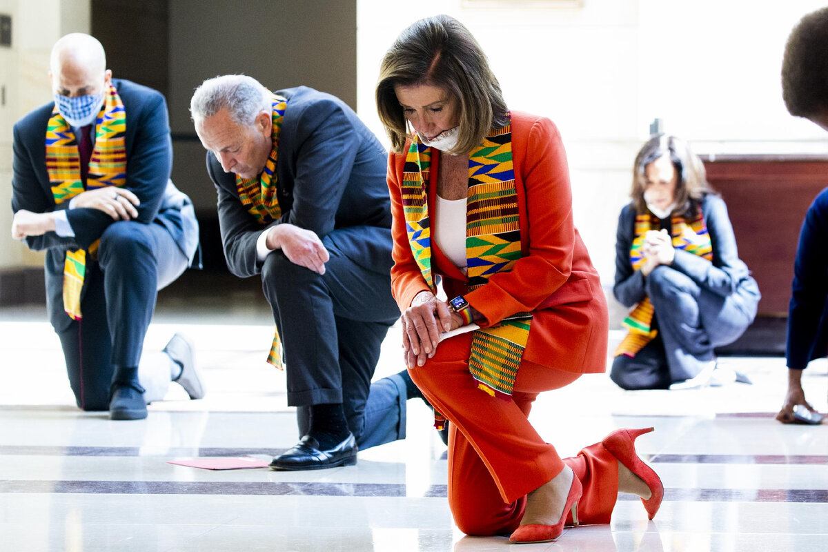 Двуличие западного мира