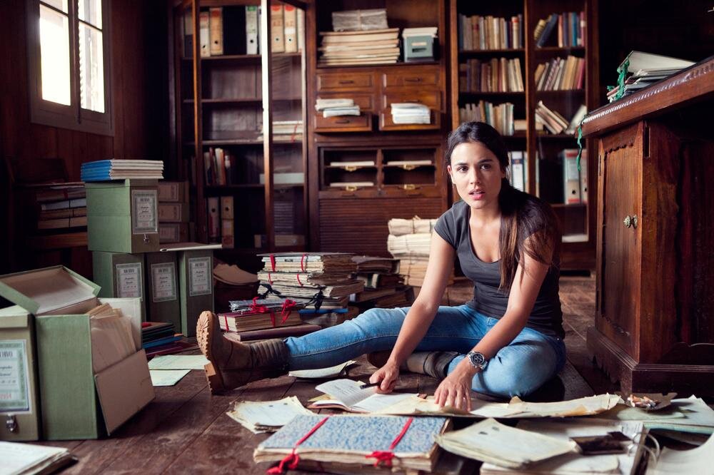 Кадр из фильма «Пальмы в снегу», 2015 г., режиссёр Фернандо Гонзалес Молина