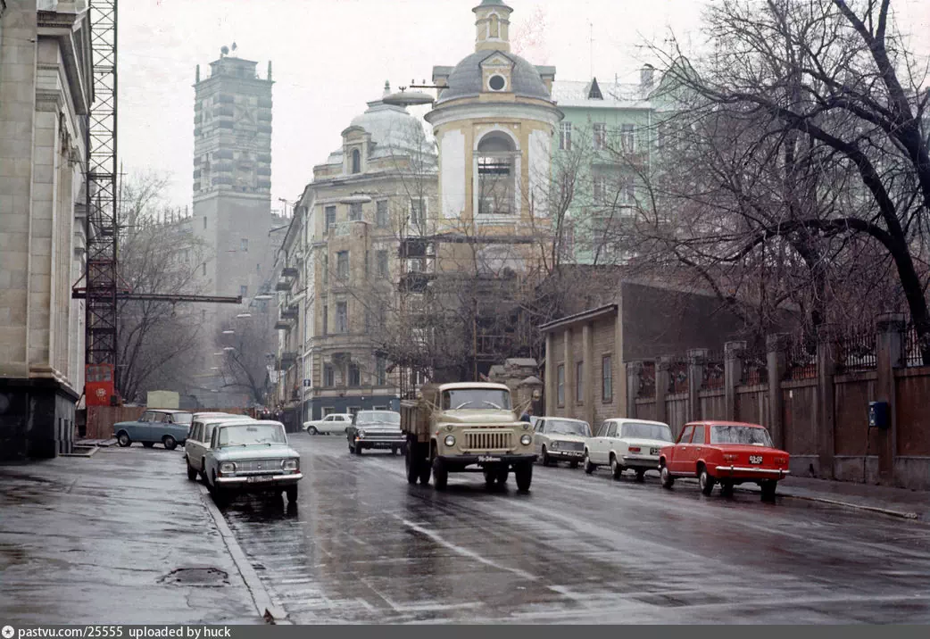 Городской е. Улица Маршала Шапошникова. Маршала Шапошникова 1. Москва 70 годов. Улицы Советской Москвы.