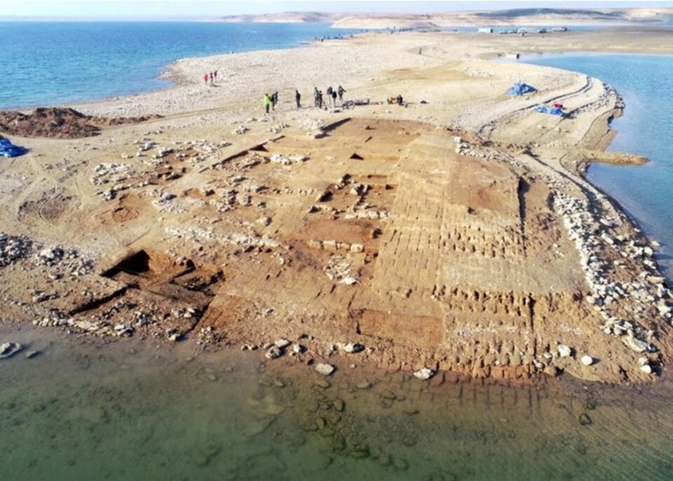 Часть древнего города. Предположительно Закику