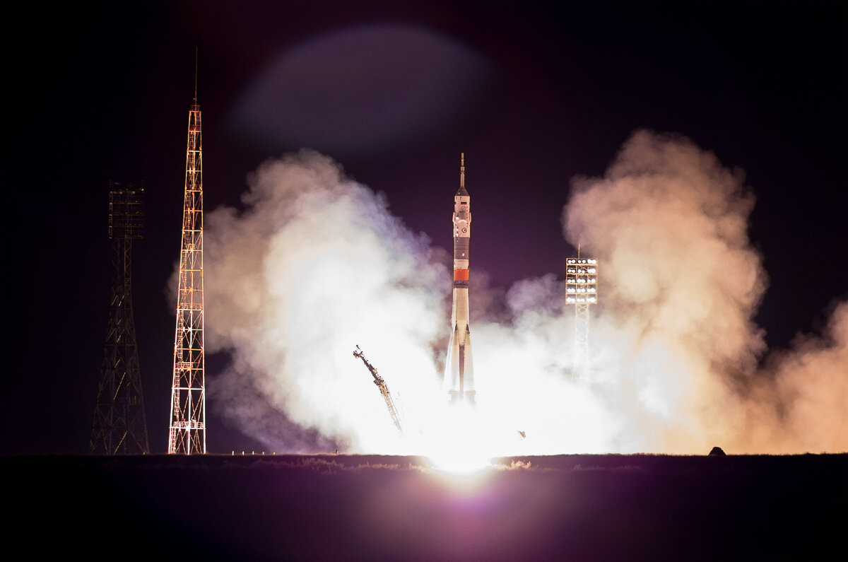 Источник фото: https://www.shutterstock.com/ru/image-photo/baikonur-kazakhstan-september-13-2017-soyuz-722670412 