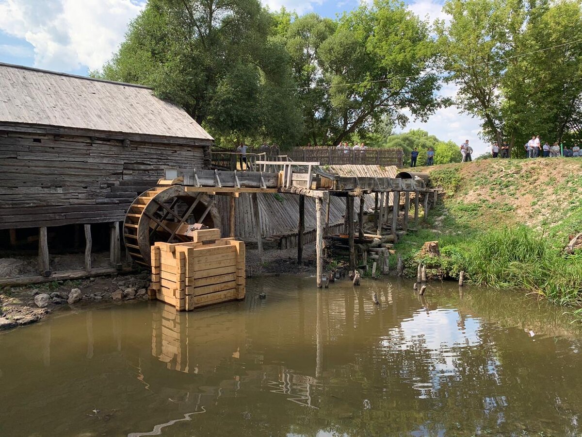 Водяная мельница курск рисунок