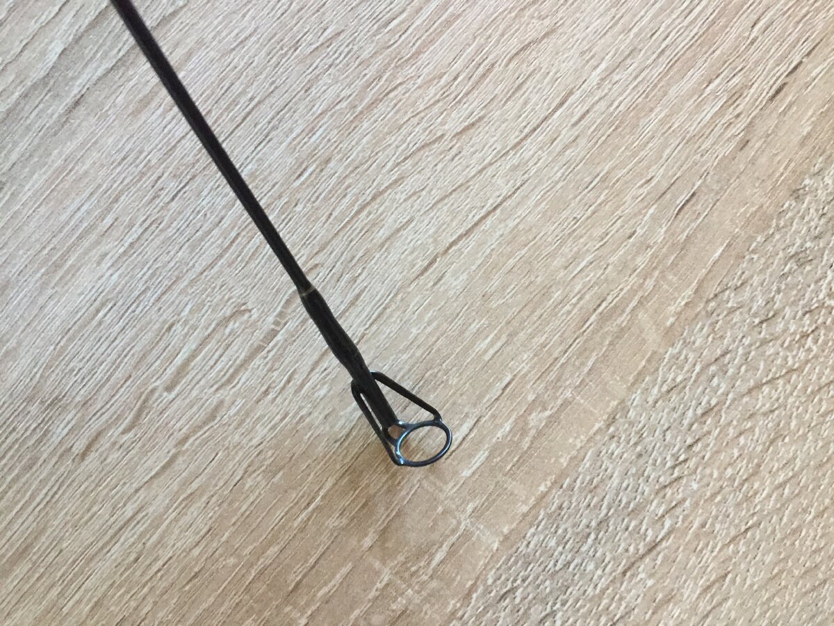 Поврежденный тюльпан, видно отсутствие керамического защитного кольца внутри