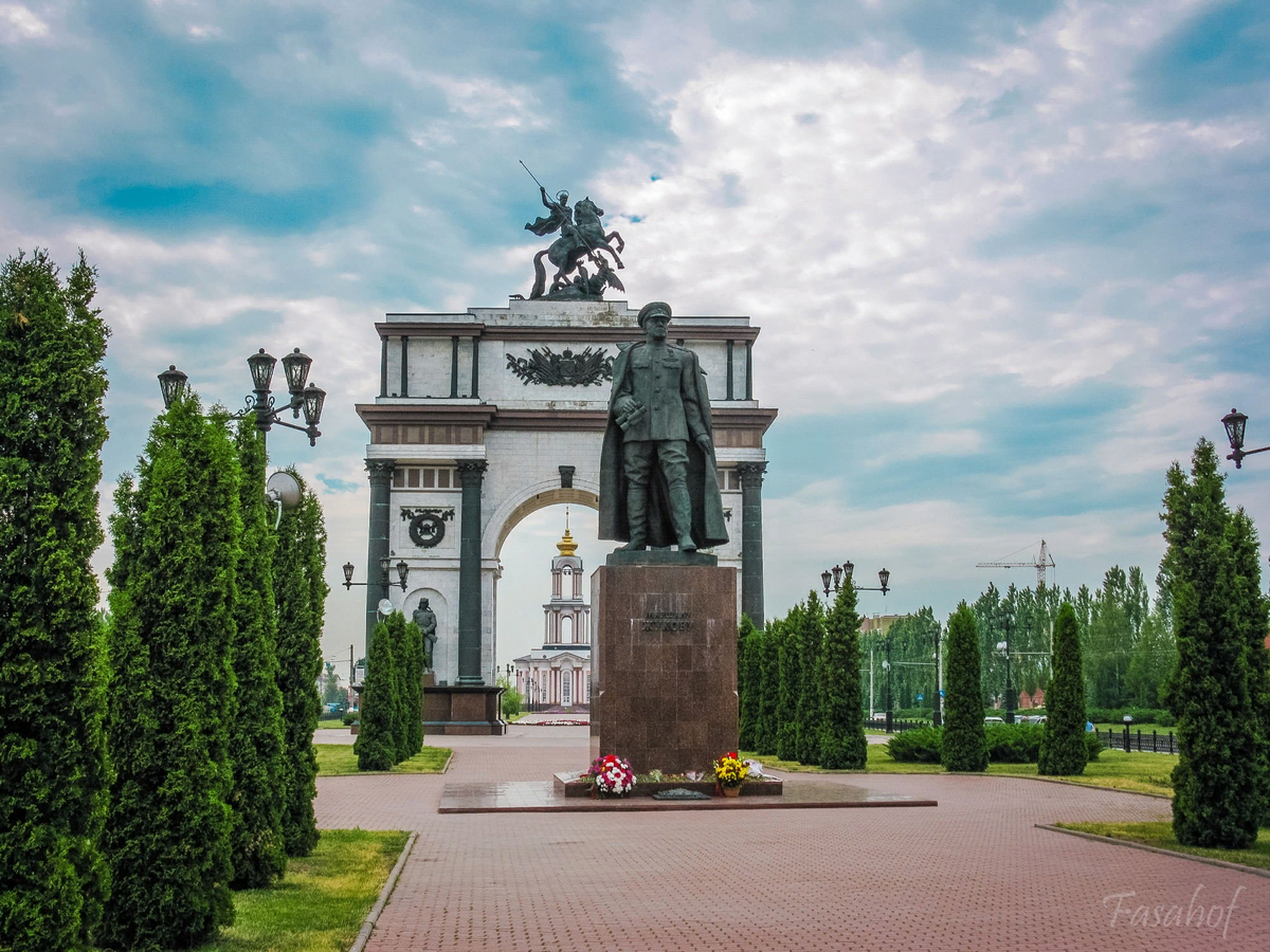 Адрес: Проспект Победы. Остановка транспорта «Картодром».