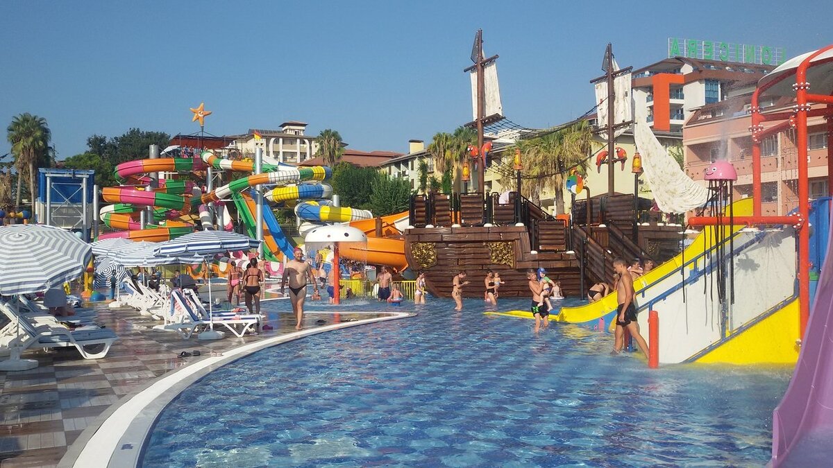 Lonicera Resort & Spa 5*