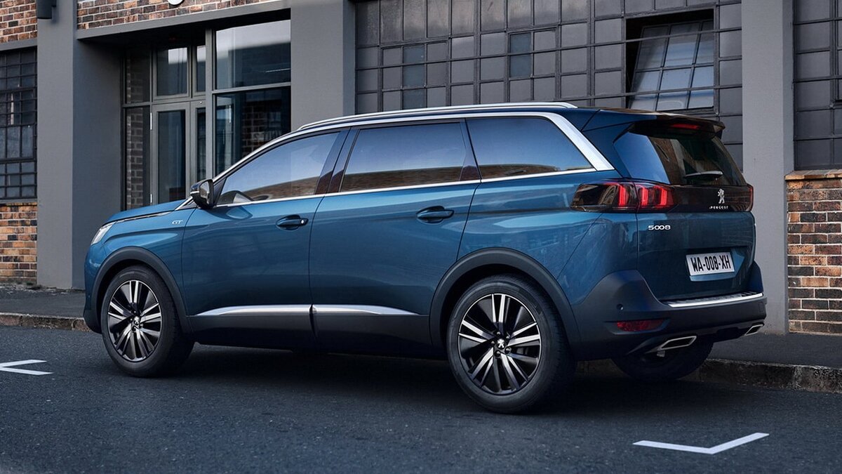 Новый Peugeot 5008