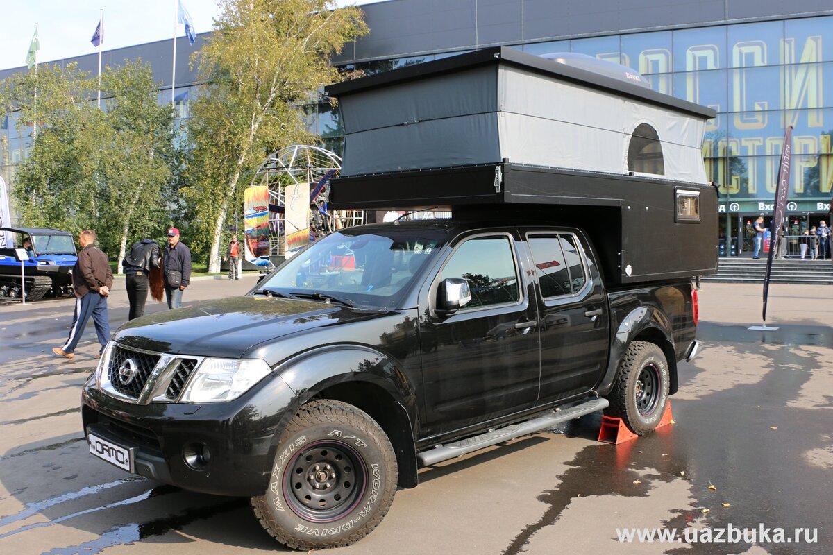 Кемпер для пикапа Helix 2400