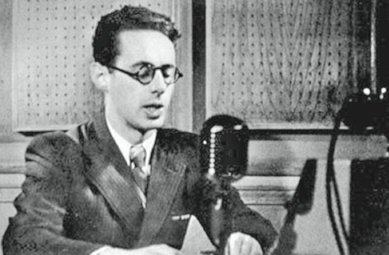 Левитан радио. Ю б левитан. Левитан радио. Юдка беркович левитан. Голос левитана.