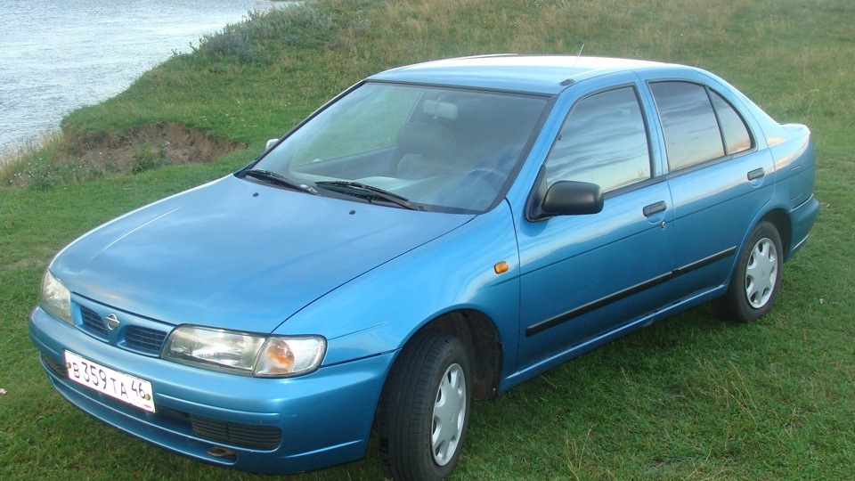 Nissan Almera n15