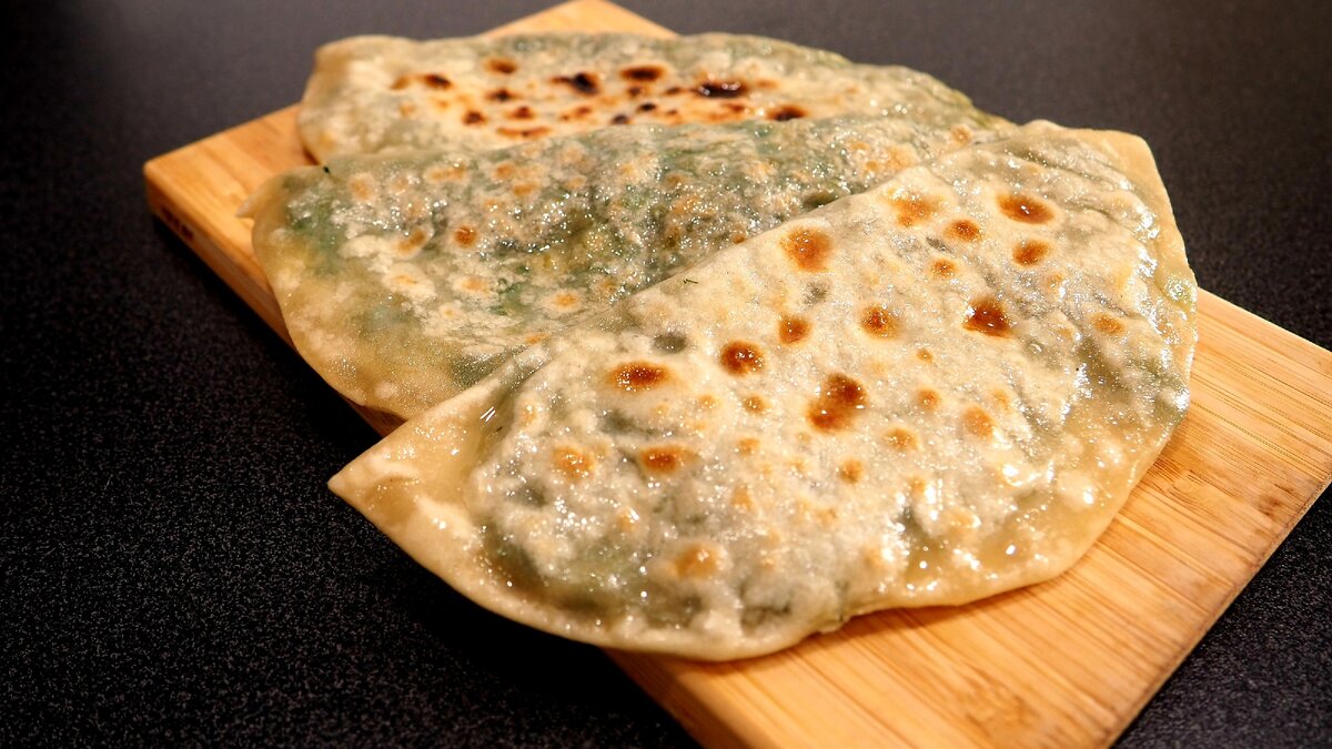 Азербайджанские лепешки кутабы