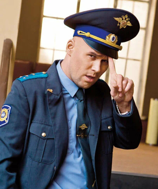 максим аверин глухарь. максим аверин глухарев. сергей глухарев глухарь. актёры сериала глухарь фото. глухарь актеры.