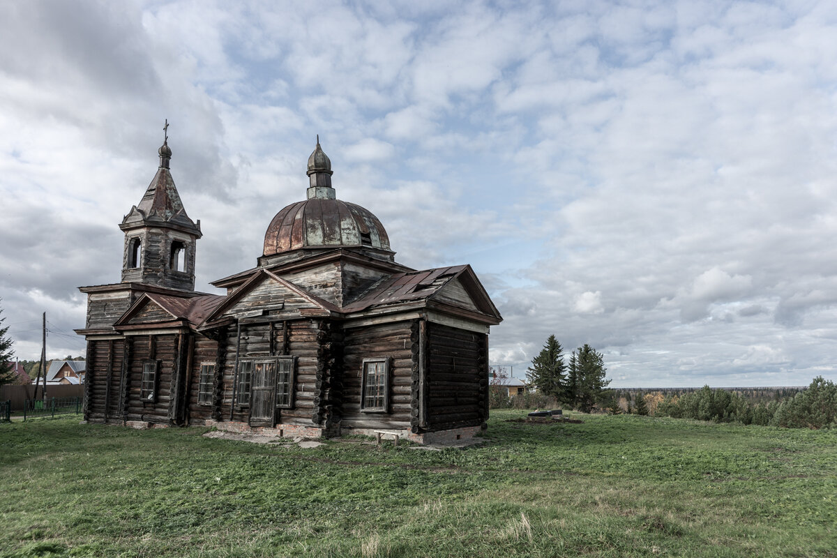 Часовня трех сестер в Елтунова