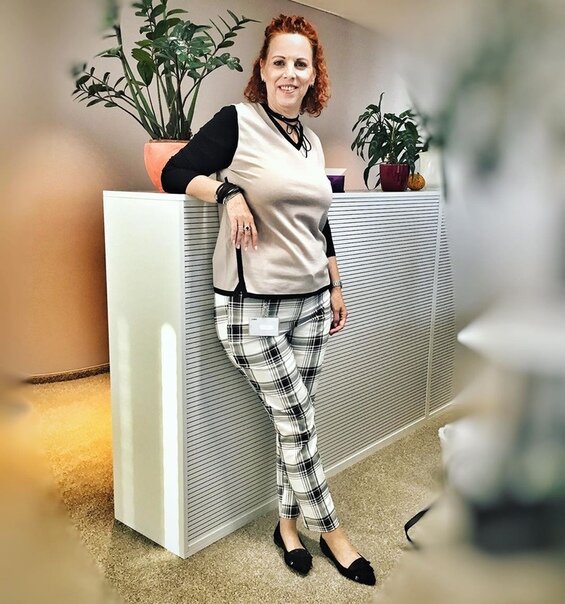 @instagram.com/evelinwakri/