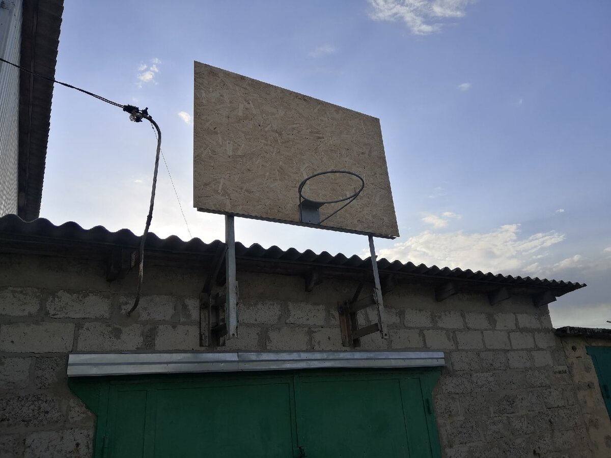 Баскетбольный щит до покраски.