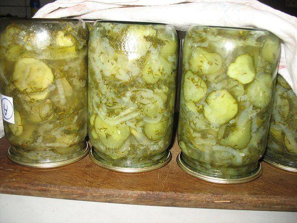 Салат из огурцов на зиму (без стерилизации и варки) — рецепты | Дзен