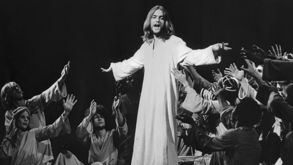 Иисус Христос Суперзвезда – это рок-опера или мюзикл?