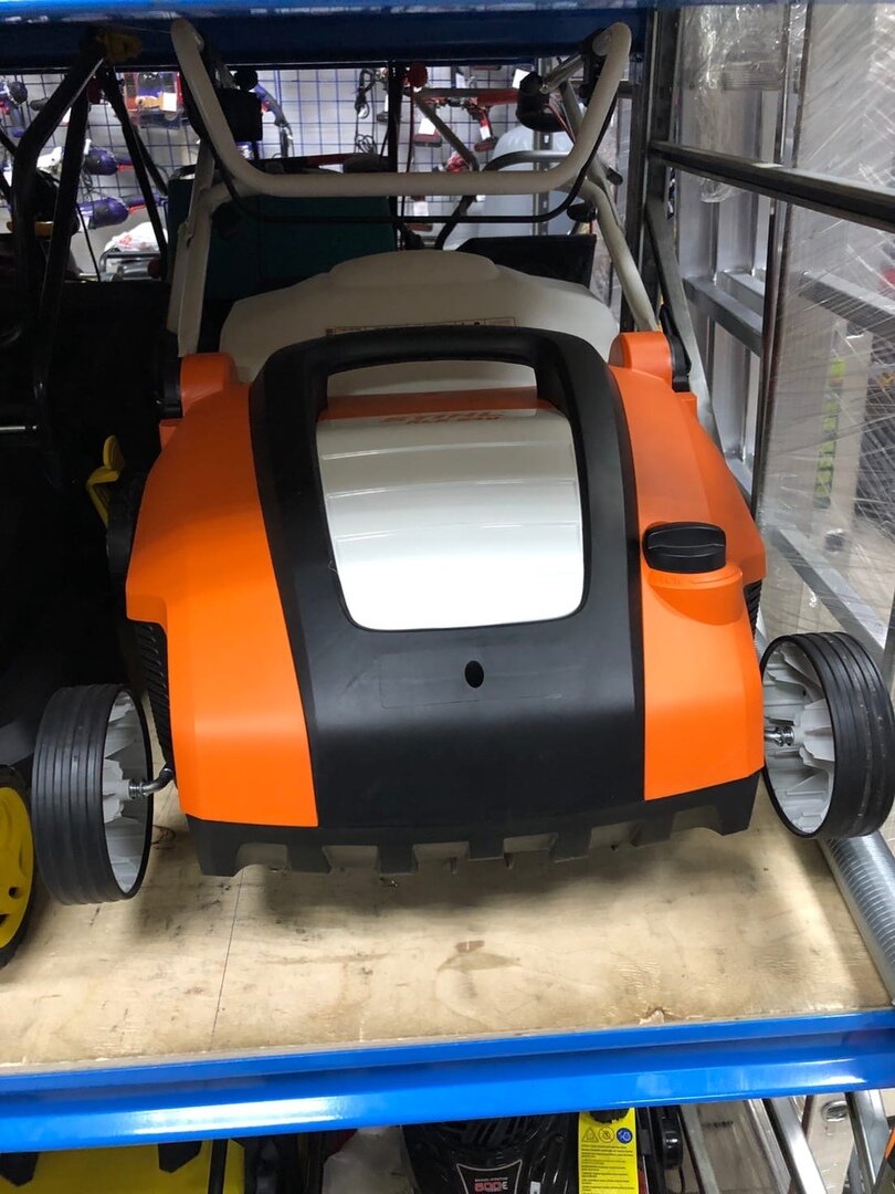 Данный аэратор от марки STIHL RLE 240