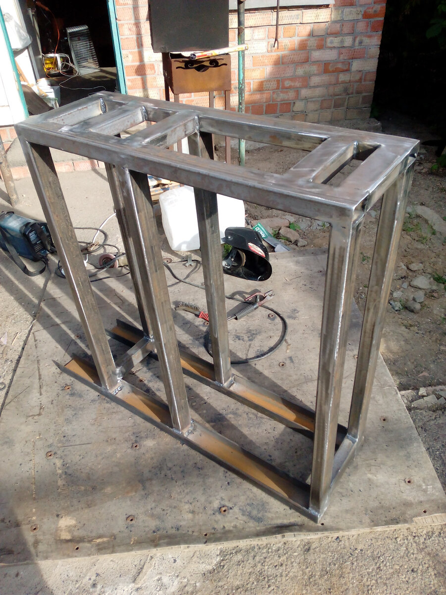 Новая стойка и электродвигатель для токарного станка