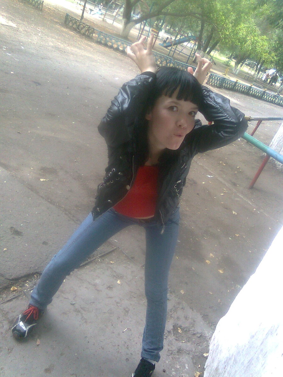 в 2009 я и не представляла, что просто "сняв личину" субкультуры, гонка за вниманием не остановится... вплоть до мая 2021)