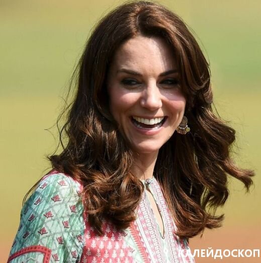 Кейт во время поездки в Индию. 2016 год