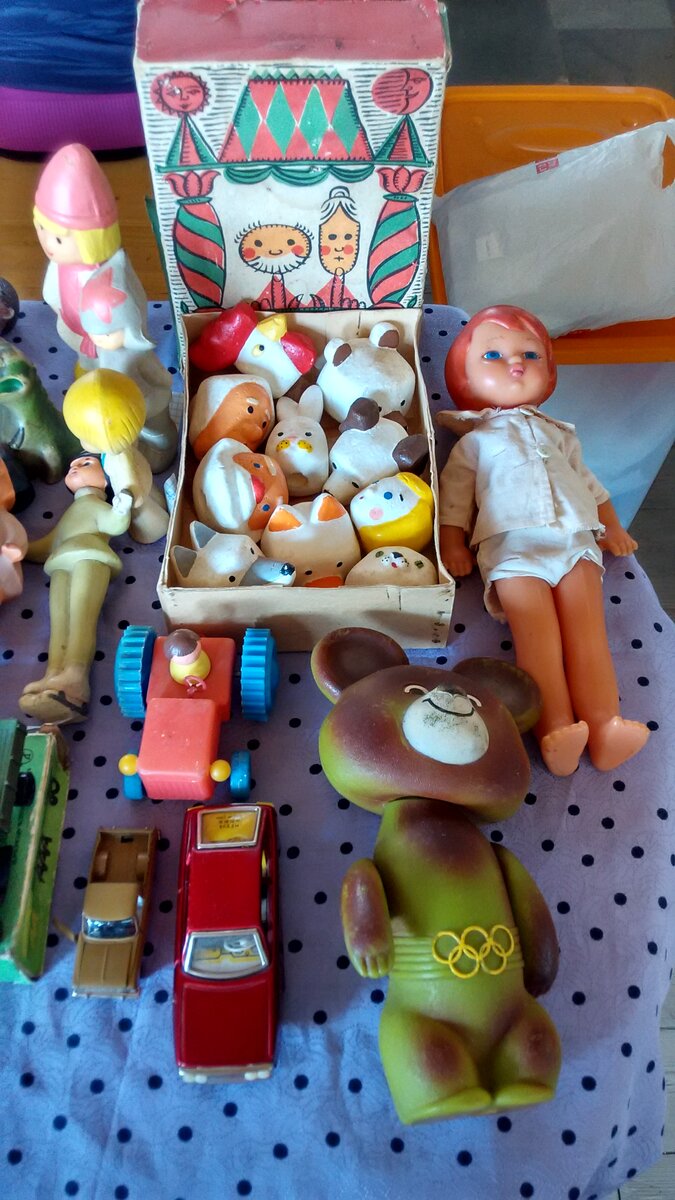 Моя прогулка по блошиному рынку и встреча с шедеврами кукольного мира:) ФОТО АВТОРА. 