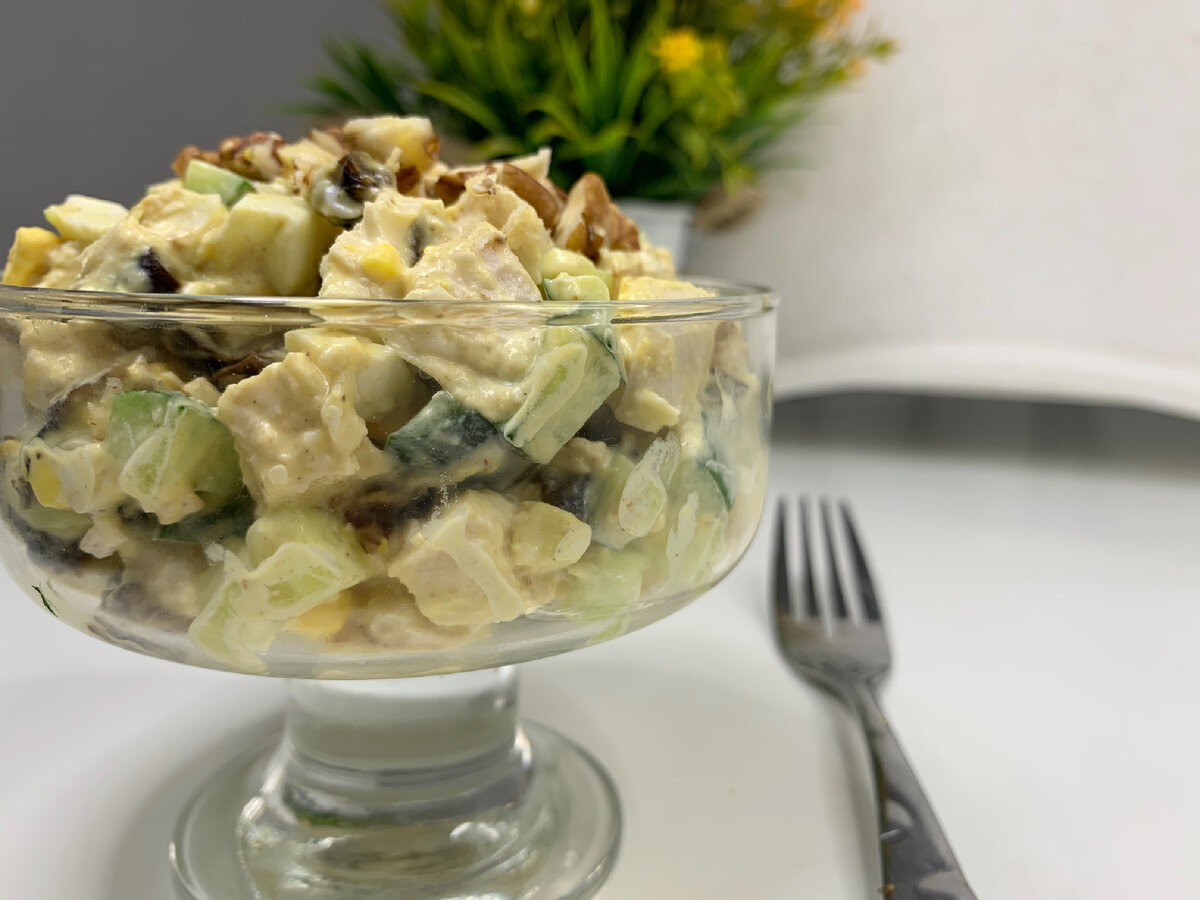 Салат «Фея»: казалось бы, обычный салат и ингредиенты все простые, но как же вкусно