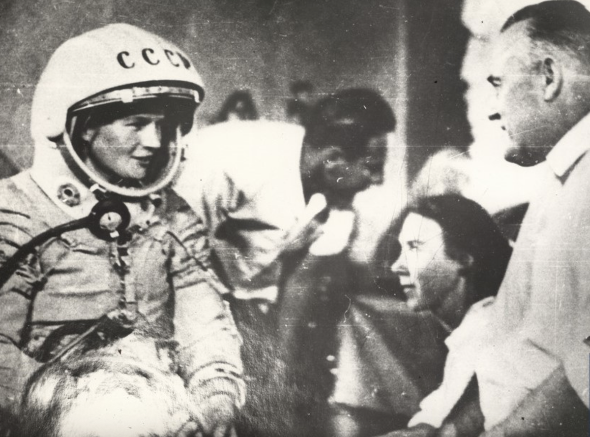 Первый космонавт перед гагариным. Королёв и Гагарин 1961.