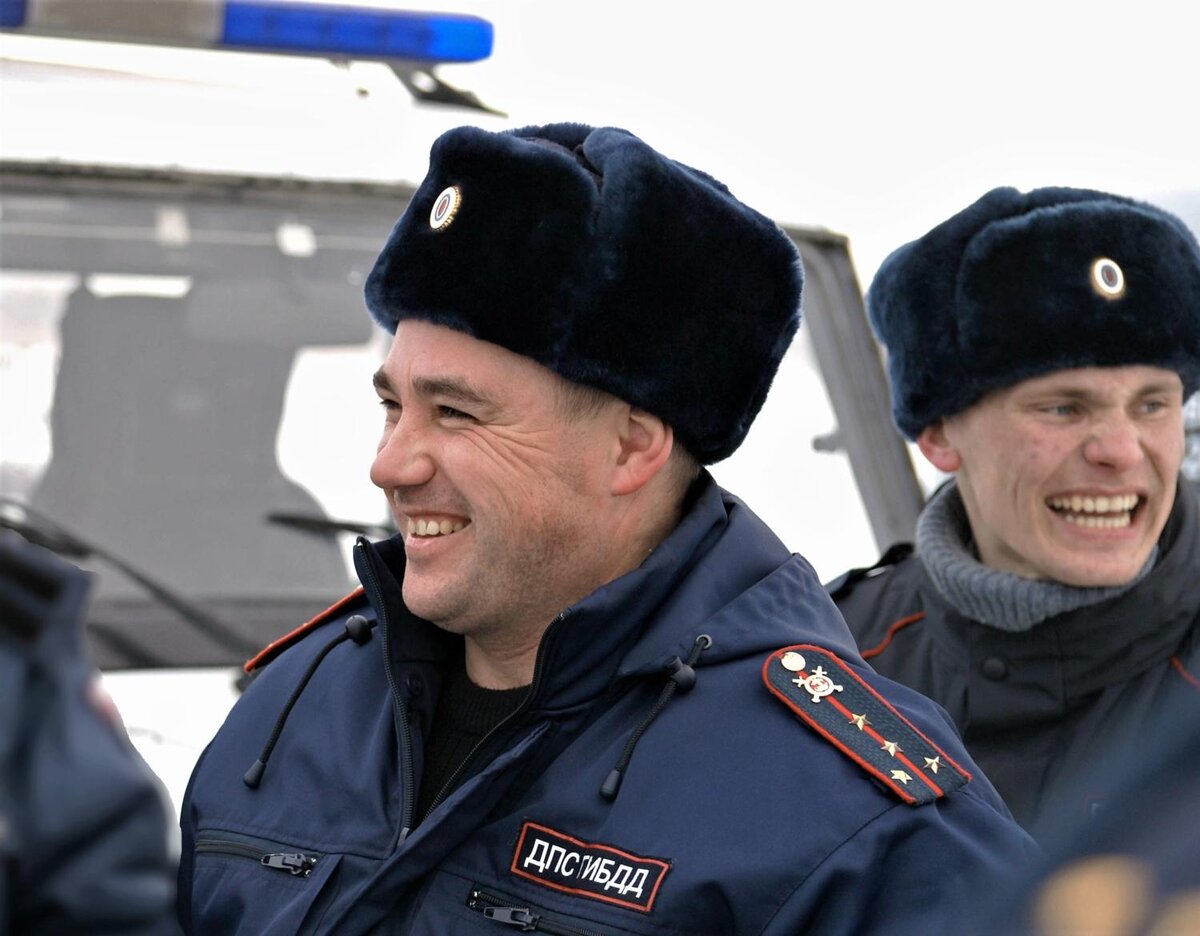 Работа бывшему сотруднику полиции