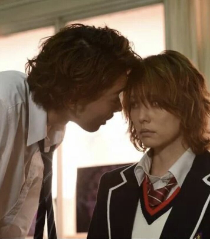 Кадр из дорамы 35 летняя ученица.