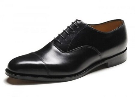 Фотография была взята с сайта Loake