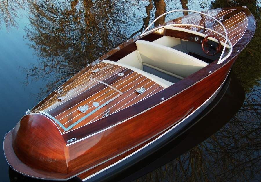 Катер Runabout