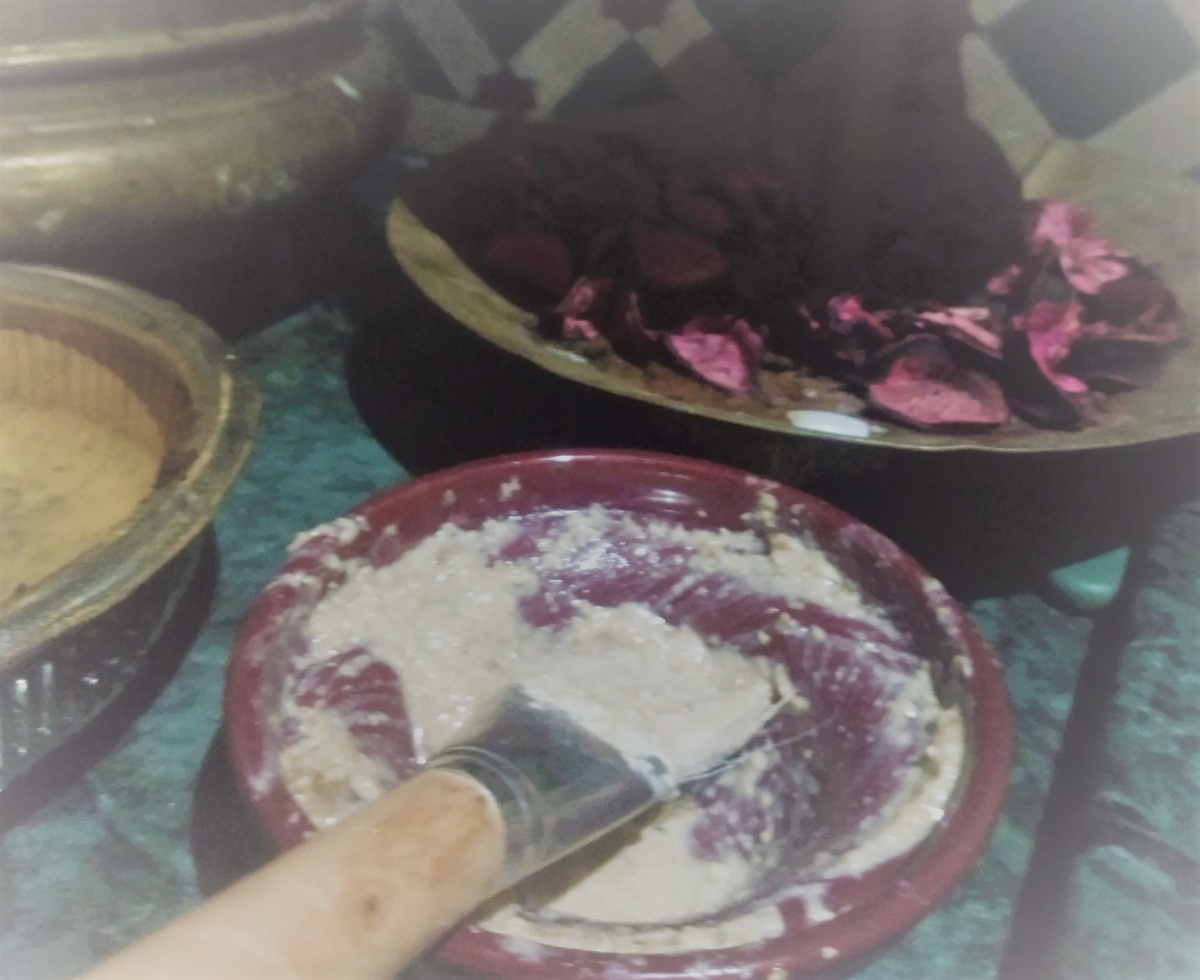 Тайны востока. Что в маске, узнать так и не удалось...