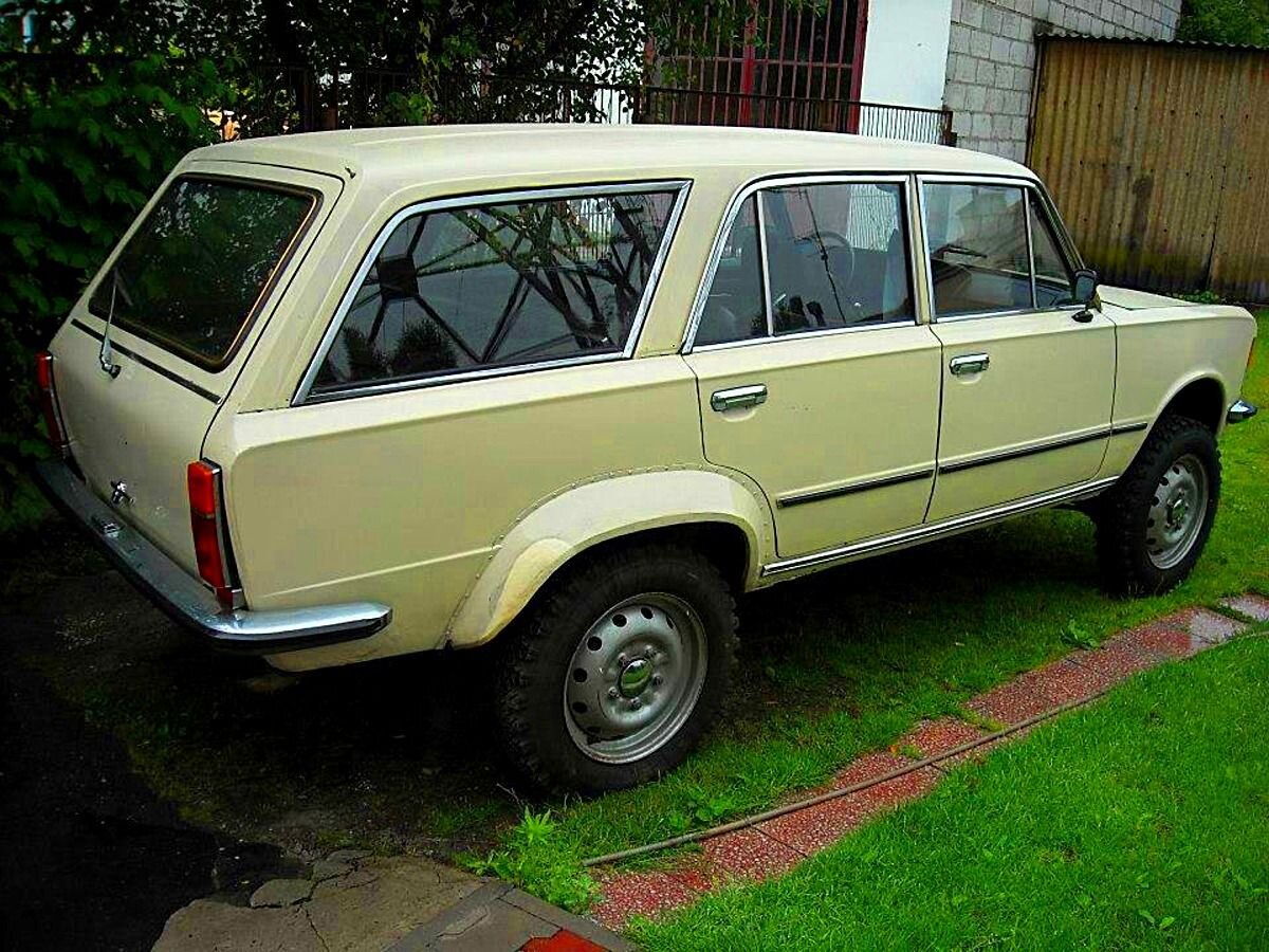 Вид сзади (Увы, автор фотографии неизвестен) 