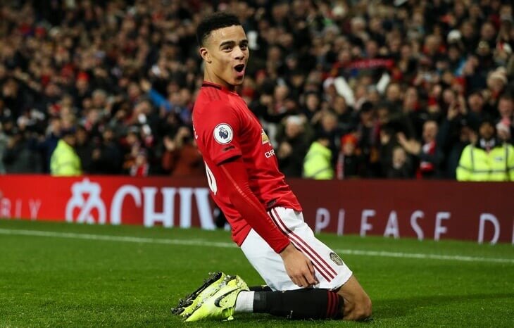 Первый раз в старте ЛЧ,  и сразу же гол!