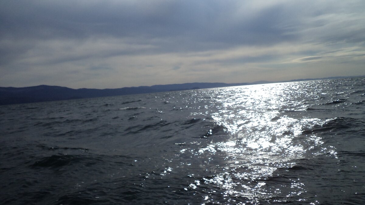 Волны без "барашков", но качает ))