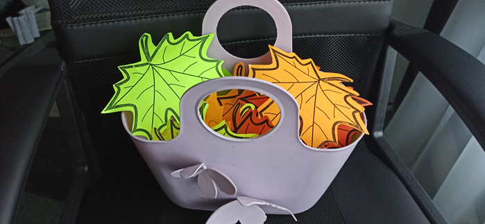 Такая милая корзиночка. Обожаю её.