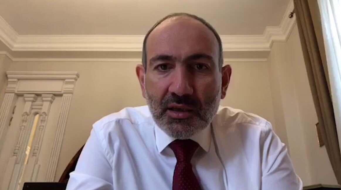    Пашинян  на удалёнке